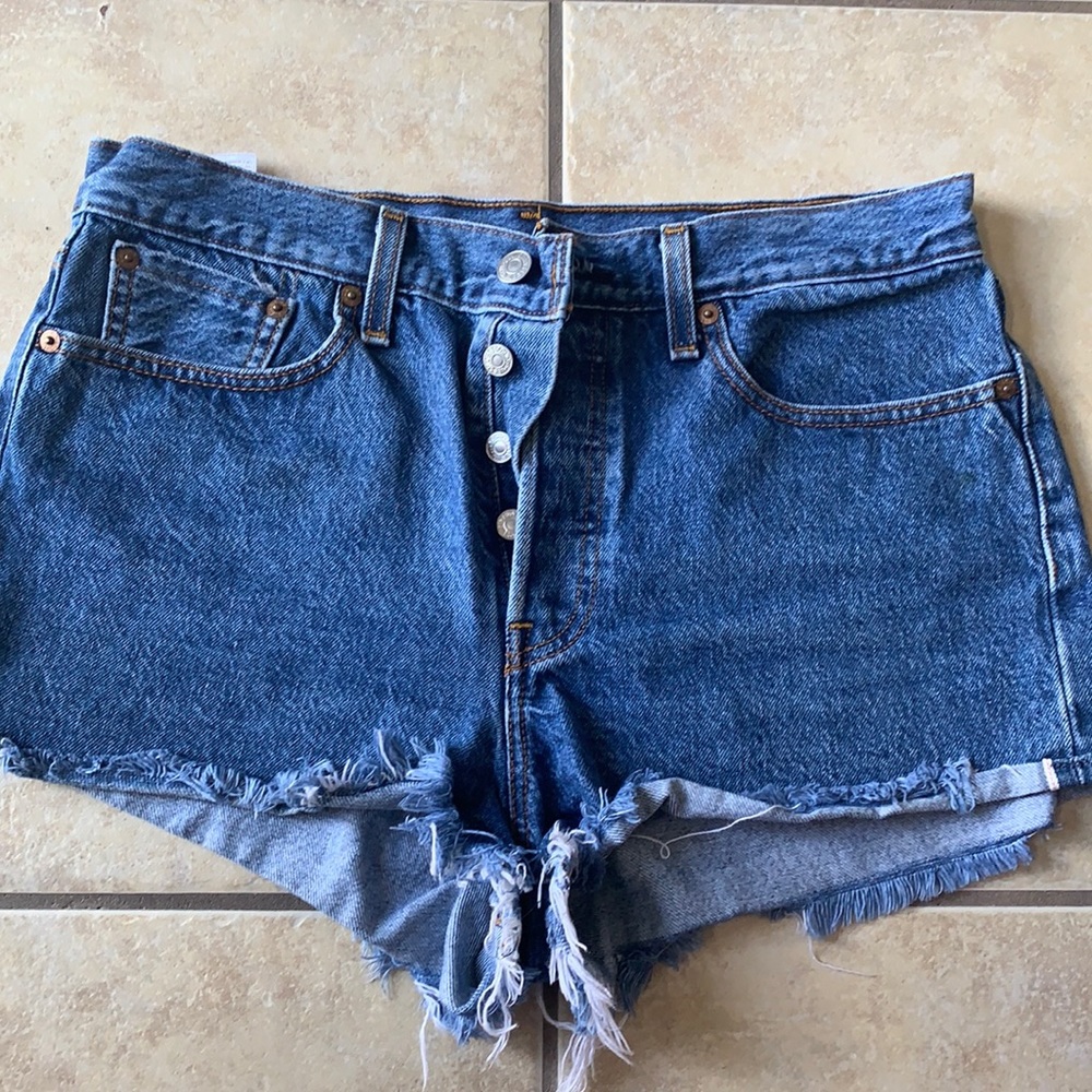 Levi High Waist Cut Offs